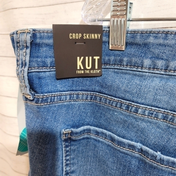 KUT FROM THE KLOTH DAYNA CROP SKINNY JEANS, sz 22W, MID WASH - Picture 6 of 10
